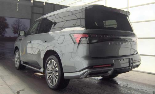 2025 INFINITI QX80 SENSORY AWD