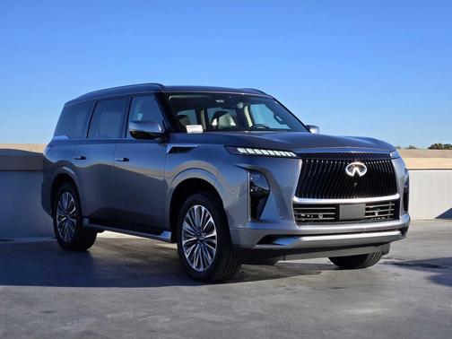 2025 INFINITI QX80 SENSORY AWD