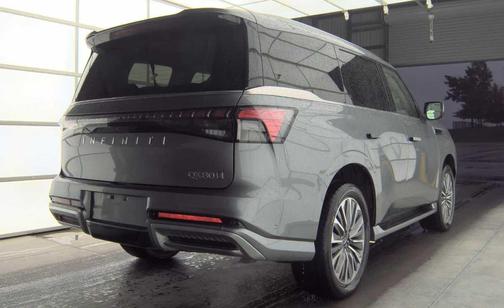 2025 INFINITI QX80 SENSORY AWD