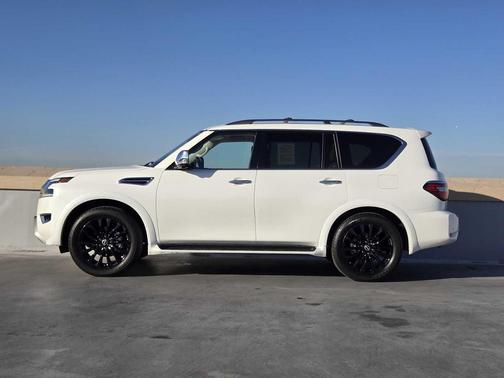 2024 Nissan Armada Platinum 2WD