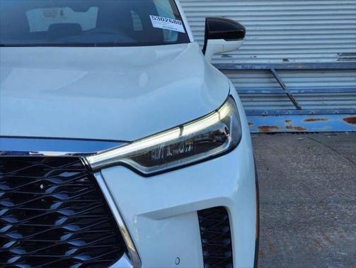 2025 INFINITI QX60 SENSORY