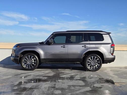 2025 Lexus GX 550 Luxury+