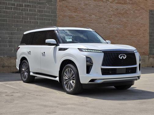 2026 INFINITI QX80 Luxe