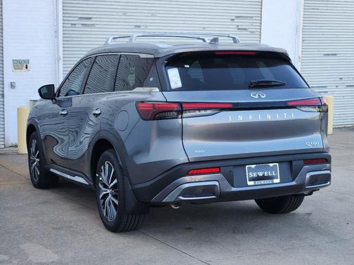 2025 INFINITI QX60 SENSORY