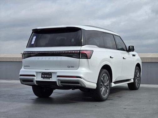 2025 INFINITI QX80 Luxe