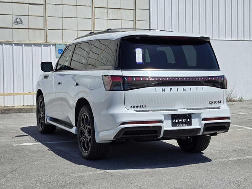 Radiant White 2026 INFINITI QX80 SPORT AWD