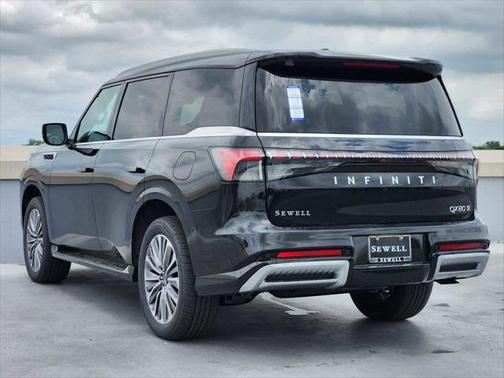 2025 INFINITI QX80 SENSORY AWD