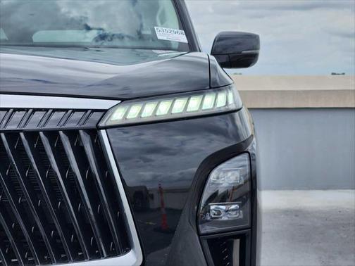 2025 INFINITI QX80 SENSORY AWD