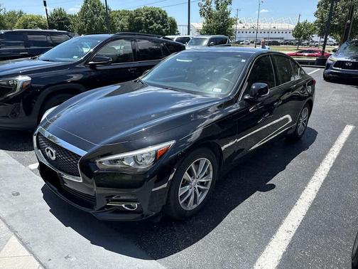 2017 INFINITI Q50 Base