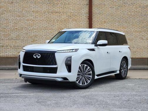 2025 INFINITI QX80 Luxe