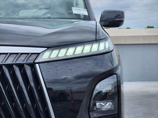 2025 INFINITI QX80 SENSORY AWD