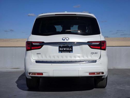 2024 INFINITI QX80 PREMIUM SELECT AWD