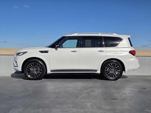 2024 INFINITI QX80 PREMIUM SELECT AWD