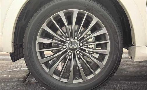2024 INFINITI QX80 SENSORY AWD