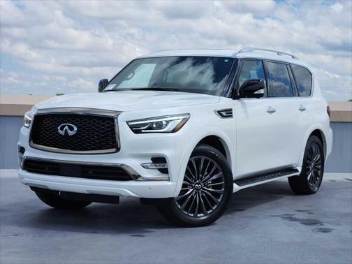 2024 INFINITI QX80 SENSORY AWD
