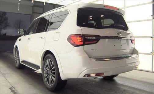 2024 INFINITI QX80 SENSORY AWD