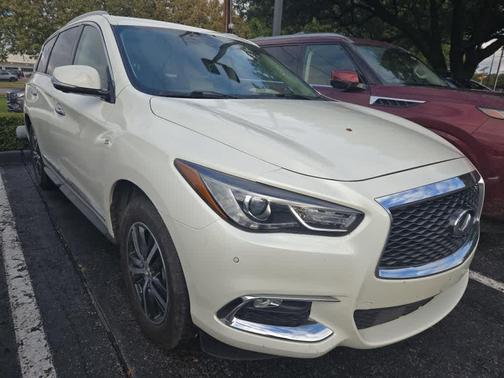 2017 INFINITI QX60 Base