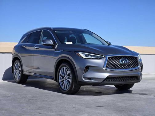 2024 INFINITI QX50 LUXE