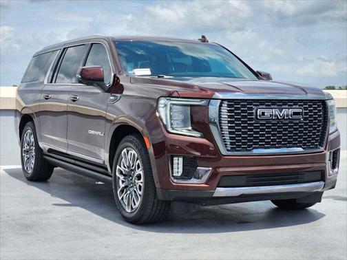 2023 GMC Yukon XL Denali Ultimate