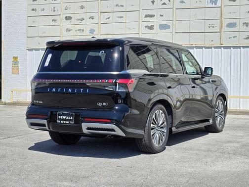 Black Obsidian 2026 INFINITI QX80 Luxe
