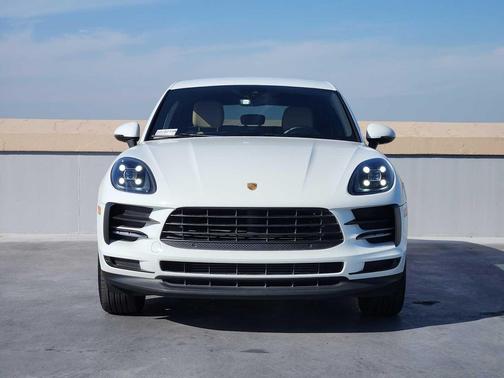 2021 Porsche Macan 