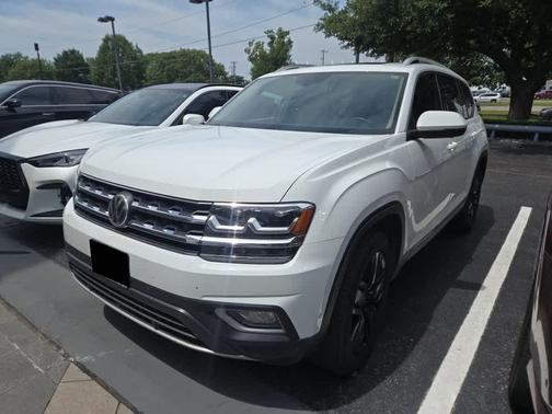 Pure White 2019 Volkswagen Atlas 3.6L SEL Premium