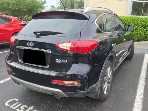 2016 INFINITI QX50 Base