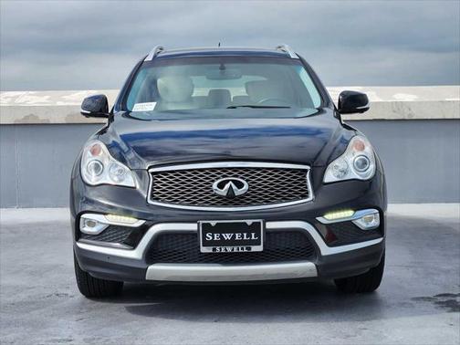 2016 INFINITI QX50 Base