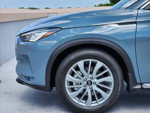 2025 INFINITI QX50 Luxe AWD