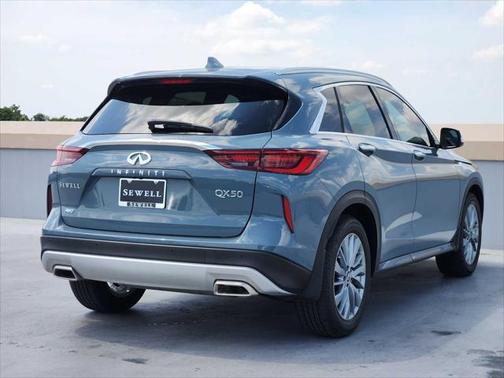 2025 INFINITI QX50 Luxe AWD