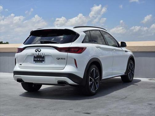 2025 INFINITI QX50 Sport AWD