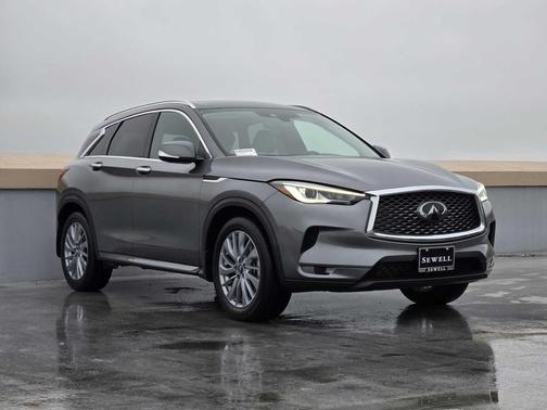 2024 INFINITI QX50 LUXE