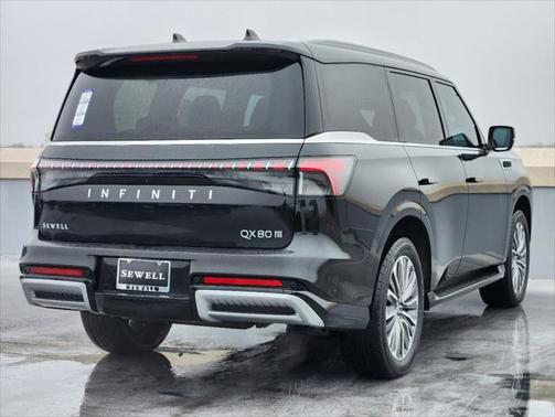 2025 INFINITI QX80 SENSORY AWD