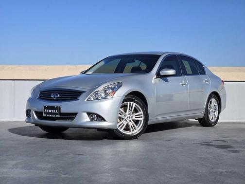 2013 INFINITI G37 Journey