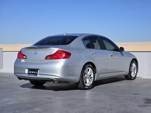 2013 INFINITI G37 Journey