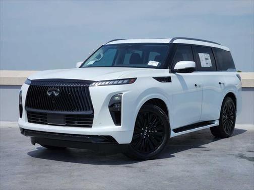 2025 INFINITI QX80 Luxe