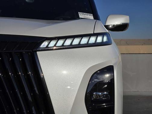 Radiant White 2026 INFINITI QX80 AUTOGRAPH AWD