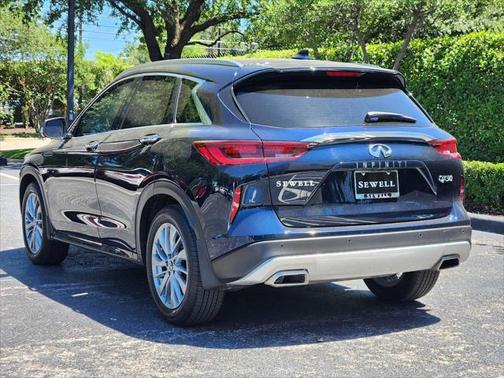 2024 INFINITI QX50 LUXE