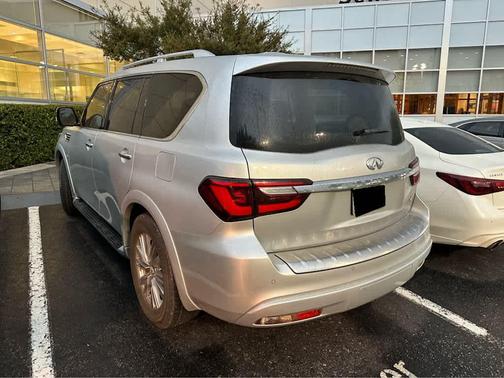2020 INFINITI QX80 Luxe