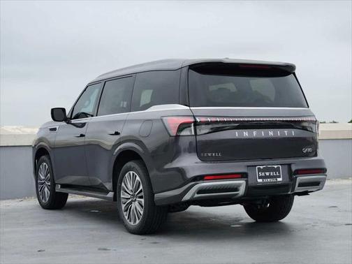 2025 INFINITI QX80 Luxe