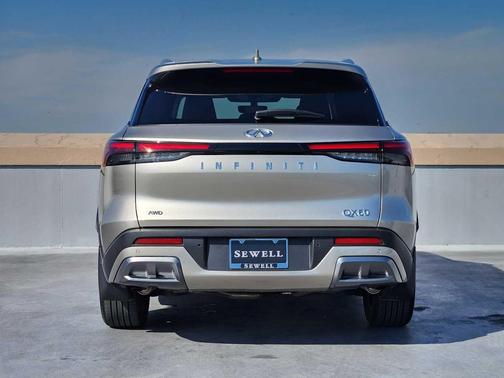 2025 INFINITI QX60 SENSORY