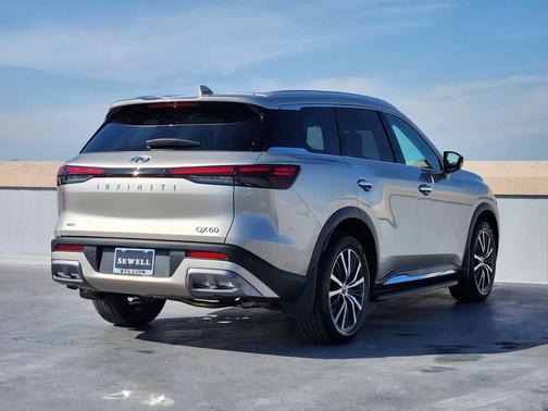 2025 INFINITI QX60 SENSORY