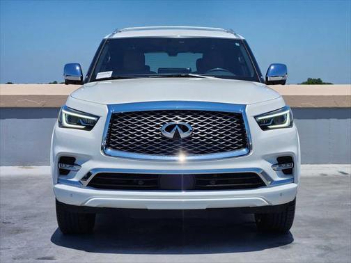 2024 INFINITI QX80 SENSORY AWD