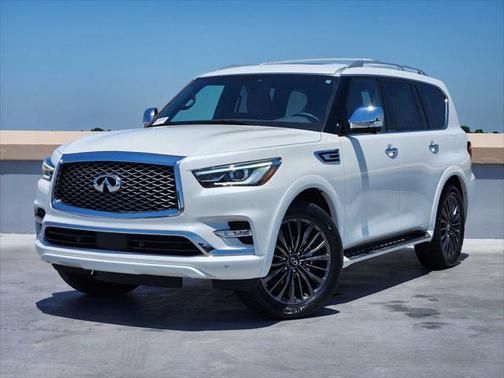 2024 INFINITI QX80 SENSORY AWD