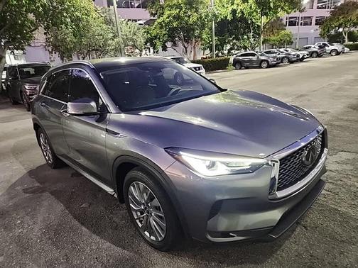 2023 INFINITI QX50 LUXE