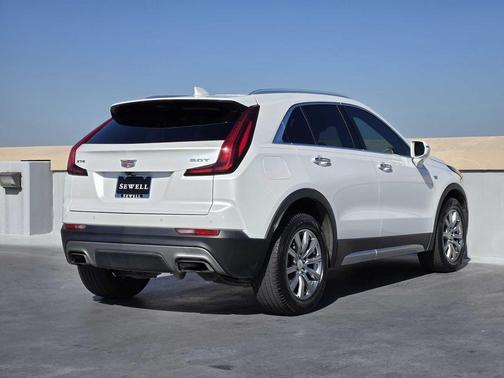 2019 Cadillac XT4 Premium Luxury