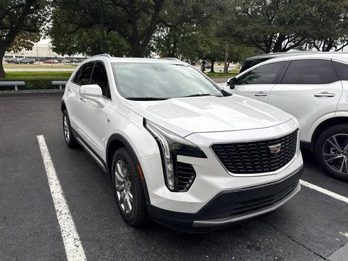 2019 Cadillac XT4 Premium Luxury