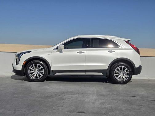 2019 Cadillac XT4 Premium Luxury
