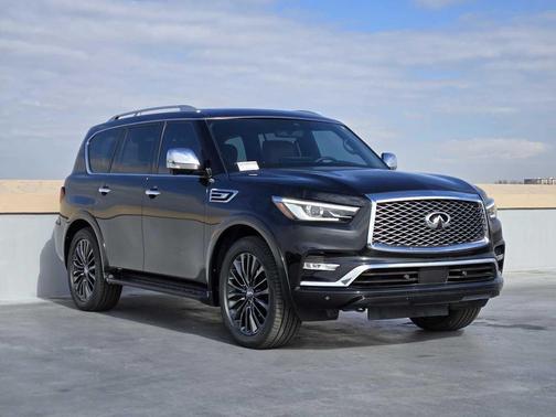 2023 INFINITI QX80 SENSORY AWD