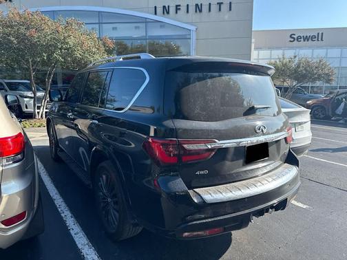 2023 INFINITI QX80 SENSORY AWD